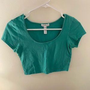 Teal cropped tee